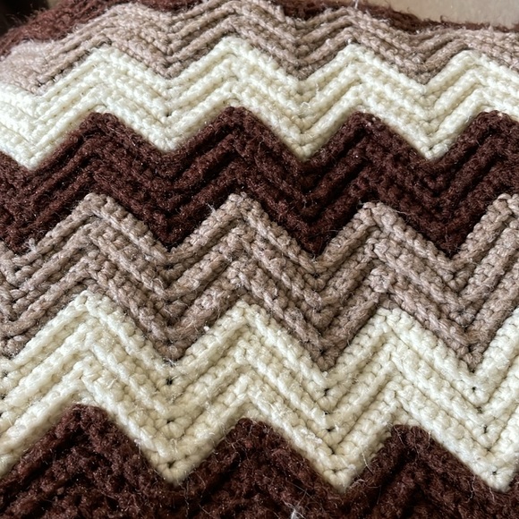 Brown chevron zigzag throw blanket 1970s - Picture 4 of 5
